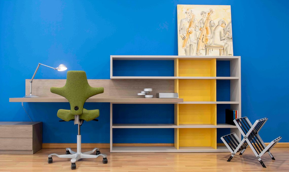 escritorio de madera